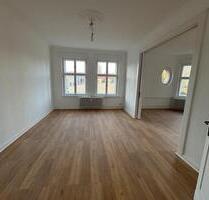 Frisch sanierte 4 Zimmer Wohnung mit Balkon in Lankwitz - Berlin Steglitz-Zehlendorf