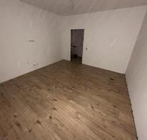 4 ZKB 105 m2 renovierte Wohnung ab 15.11.25 zu vermieten - Völklingen