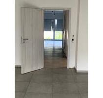 Lichtdurchflutete Dachgeschosswohnung, kernsaniert in MolsbergWW - Hundsangen