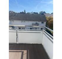 Helle 3-Zimmer-Wohnung mit hohen Decken in Holzappel - Singhofen