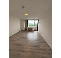 Moderne 1-Zimmer-Wohnung mit Balkon und Seeblick - Nürnberg Altstadt, St. Lorenz