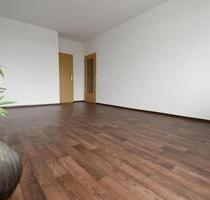 Schicke 3 Raumwohnung ab sofort zu vermieten - Hohenstein-Ernstthal