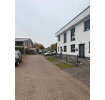 Doppelhaushälfte zu vermieten - 1.300,00 EUR Kaltmiete, in Ilsede (PLZ: 31241)