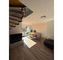 Stilvolle, möblierte 2,5-Zi.-Maisonette (58 m²) - zentral & ruhig - Kirchheim unter Teck