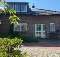 Gepflegtes Einfamilienhaus mit PV-Anlage & Garage in Meerbusch