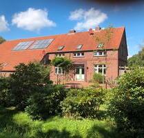 Wunderschöner Resthof mit großer Scheune und Stall 2,1 ha Land - Großefehn