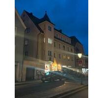 WG im Zentrum Neugründung - 430,00&nbsp;EUR Kaltmiete, ca.&nbsp; 100,00&nbsp;m&sup2; in Neumarkt in der Oberpfalz (PLZ: 92318) Altenhof