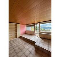 Apartment mit Ausblick und Tiefgaragenstellplatz - Blick auf Burg - Nideggen