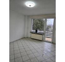3 Z . Dortmund wickede - 650,00 EUR Kaltmiete, ca.  60,00 m² in Dortmund (PLZ: 44319) Brackel