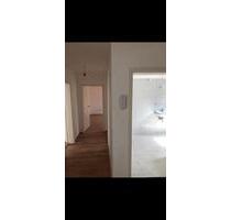 Moderne 2,5 Zi DG in Citynähe - 350,00 EUR Kaltmiete, in Lüdenscheid (PLZ: 58511) Staberg