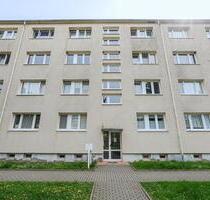 Renovierte Dreiraumwohnung mit Balkon– sofort bezugsfrei! - Bad Langensalza