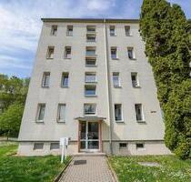 Renovierte 3-Zimmer-Wohnung mit Balkon – sofort bezugsfrei! - Bad Langensalza