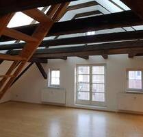Große Dachwohnung direkt am Marktplatz Esslingen a.N - von privat - Esslingen am Neckar