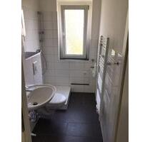 Wohnen in ruhiger Lage von Gerresheim! 2-Zimmer-Wohnung mit Einbauküche und Balkon - Düsseldorf Stadtbezirk 7