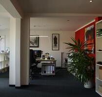 Büro- incl. Lager Fläche - 600,00 EUR Kaltmiete, in Bückeburg (PLZ: 31675)