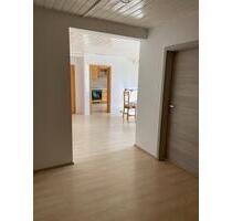 Möbliertes WG Zimmer mit Küche und Internet. Zahlung auch über Jobcenter möglich! - Mamming