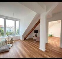 Helle, gemütliche Dachgeschosswohnung - Nürnberg Gibitzenhof