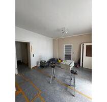 3-Zimmerwohnung, EG mit Terrasse, renoviert im Bilk - Düsseldorf Stadtbezirk 3