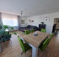 Schöne helle 4-Zimmer-Wohnung im 1.OG in Groß-Umstadt Kleestadt