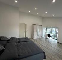 Exklusive Möblierte Wohnung - 1.350,00 EUR Kaltmiete, ca.  68,00 m² in Bischofsheim (PLZ: 65474)