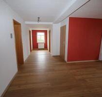 Große, helle Wohnung - 700,00 EUR Kaltmiete, in Hildburghausen (PLZ: 98646)