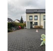 Top Reihenendhaus zu verkaufen - 445.000,00 EUR Kaufpreis, ca.  150,00 m² in Kassel (PLZ: 34128) Harleshausen