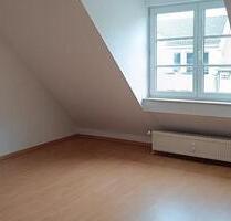 2-Zimmer-DACHWOHNUNG mit Lift in einem neuwertigen Denkmalhaus - Zwickau