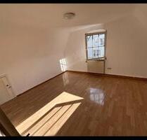 Wohnung in Murrhardt zentral hell DG