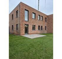 Schöner Wohnen in ruhiger Lage, 3 ZKB mit Fernblick, Neubau, OG - Gangelt