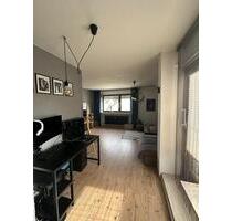 2-Zimmer Wohnung in 33607 Bielefeld City mit Garage und Balkon