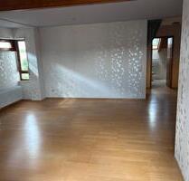 Wunderschöne Maisonette Wohnung mit Balkon - Süßen