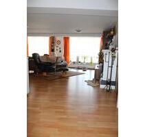 3-Raumwohnung mit Innentreppe, Badewanne und Klimaanlage - Artern