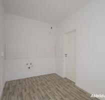 In Sanierung - Erdgeschosswohnung mit ebenerdiger Dusche - Halle (Saale) Dölau