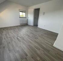 2-Zimmer DG Wohnung - 690,00 EUR Kaltmiete, in Remshalden (PLZ: 73630)