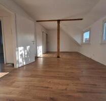 zu vermieten: schöne 2-Zimmer-Wohnung - Sankt Ingbert