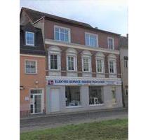 Große 2-RW, frisch renoviert in Calbe, Schloßstr. 18 - Calbe (Saale)