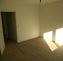 Neubau Erstbezug ! 3 Zimmer Neubauwohnung mit 2 Balkonen - Velbert