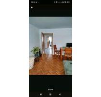 Wohnung in Metzingen-Neugreuth - 250.000,00 EUR Kaufpreis, ca.  90,00 m² in Metzingen (PLZ: 72555)