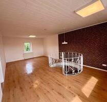 Großzügige, modernisierte 3-Zimmer-Wohnung mit Terrasse - Linnich
