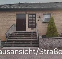 Gepflegtes Einfamilienhaus mit Garten, Pavillon & Garage - Wunstorf