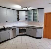 4,5-Zimmer-Maisonette-Wohnung Loggia, EBK und Aussenstellplatz - Weil der Stadt