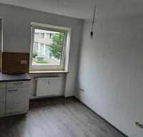 Komplett sanierte 2-Zimmer-Wohnung + Wohnküche in Oberschleißheim