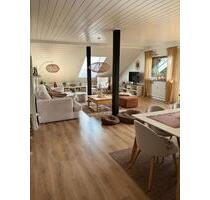 Großzügige 3-Zimmer-Wohnung mit EBK und Balkon - Mücke