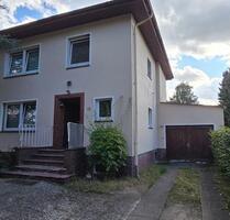 Einfamilienhaus mit Garage in Hamburg-Lurup Umbaugenehmigung auf