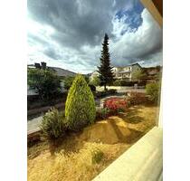 Großzügige 4-Zimmer-Wohnung mit Balkon & Gartenblick Georgenborn - Schlangenbad