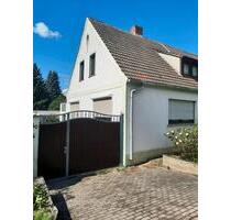 Doppelhaushälfte mit großem Garten am Ortsrand von Egeln -Nord