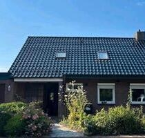 Von privat: Einfamilienhaus mit Traumblick in Sackgassenlage - Plön