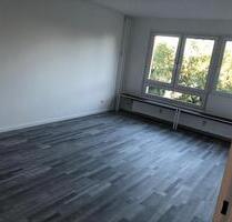 2 Zimmer Wohnung 60m² + Küche Berlin Spandau sofort mieten Haselhorst frei zu vermieten bezugsfertig