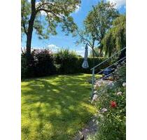 Ferienbungalow mit Seeblick, Wintergarten, Bootsliegeplatz - Schwaan