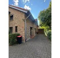 Gepflegte DHH in Fischeln – ideal für die kleine Familie - Krefeld